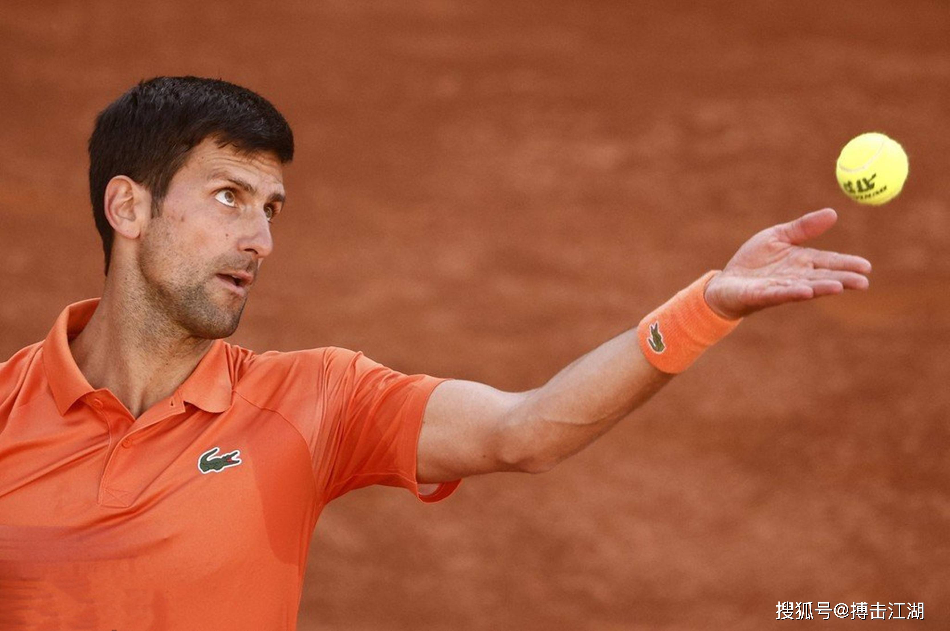 九游娱乐-莱万多夫斯基与50激战加拿大队分钟，表现优异胜负难料！，纳达尔焦点对战气势如虹延续的简单介绍